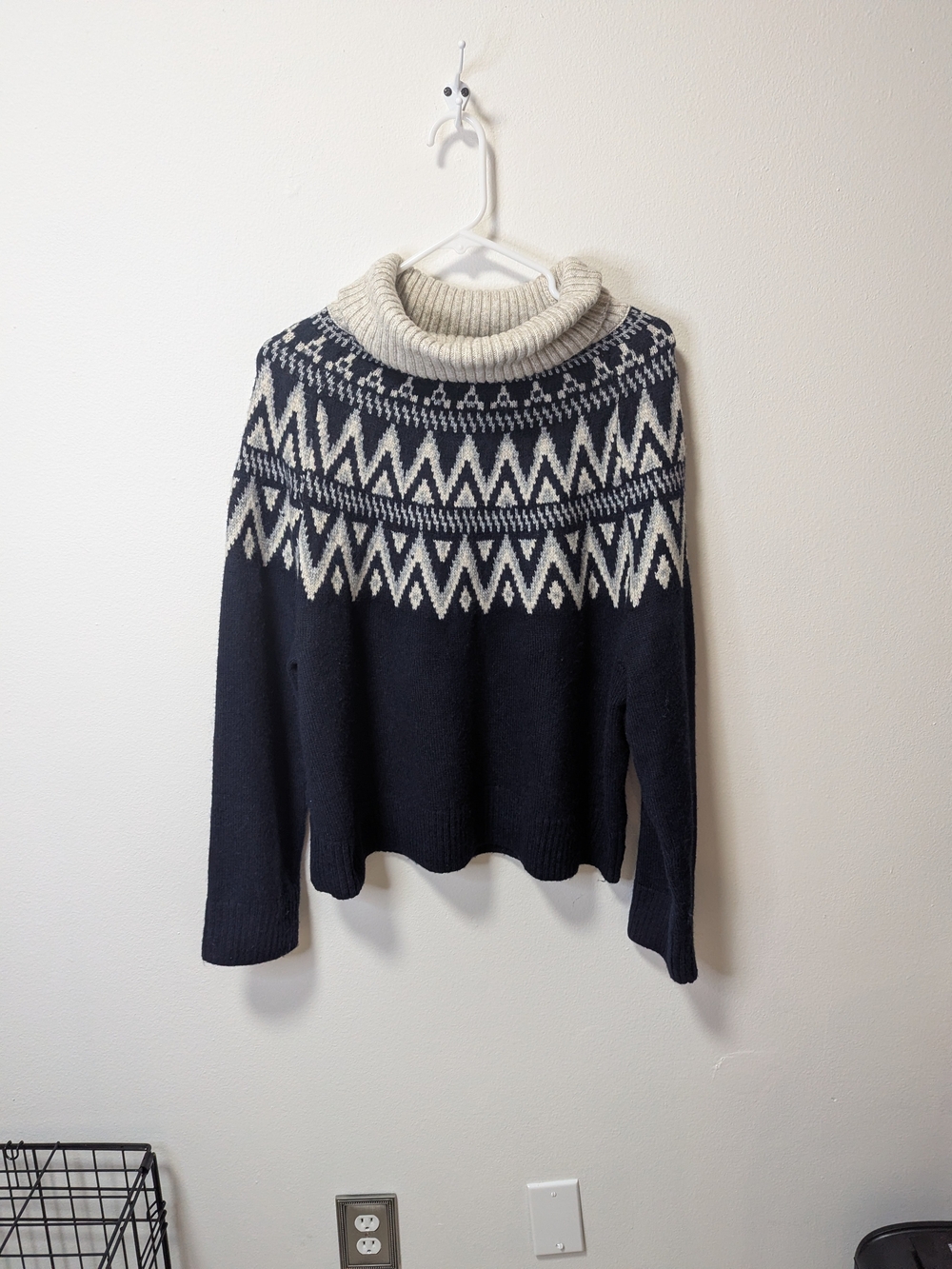 H&M Navy and Cream Fair Isle Cowl Sweater
